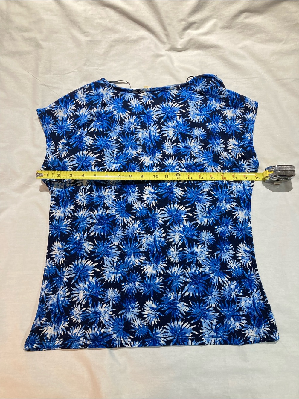 Women’s Michael Kors Blouse, Size small, NWT! $98.00! - Picture 6 of 6